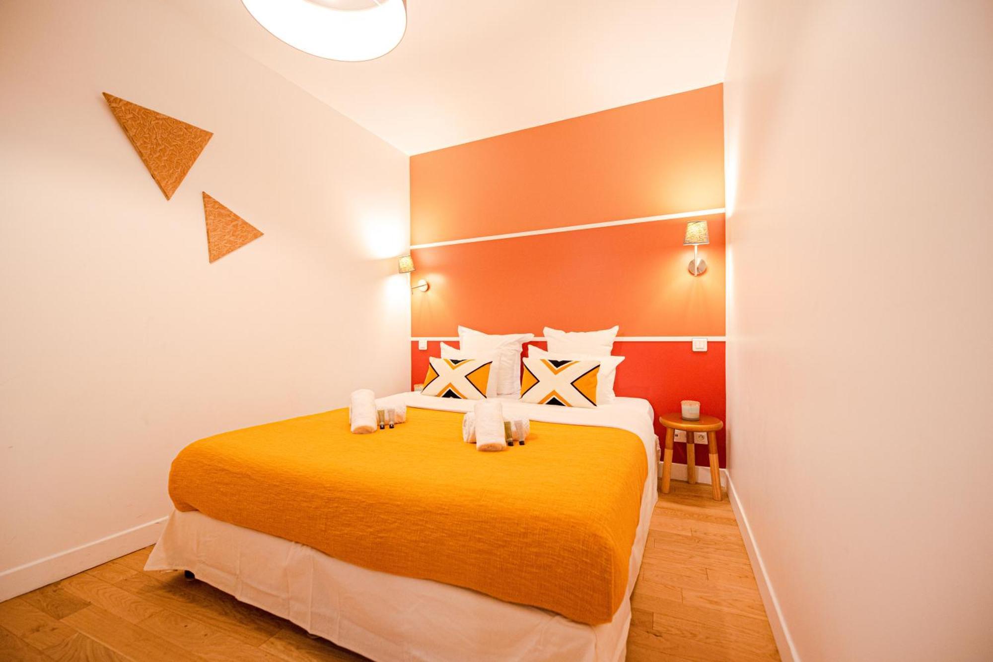 Mbm - Center Of Paris Aparthotel Стая снимка